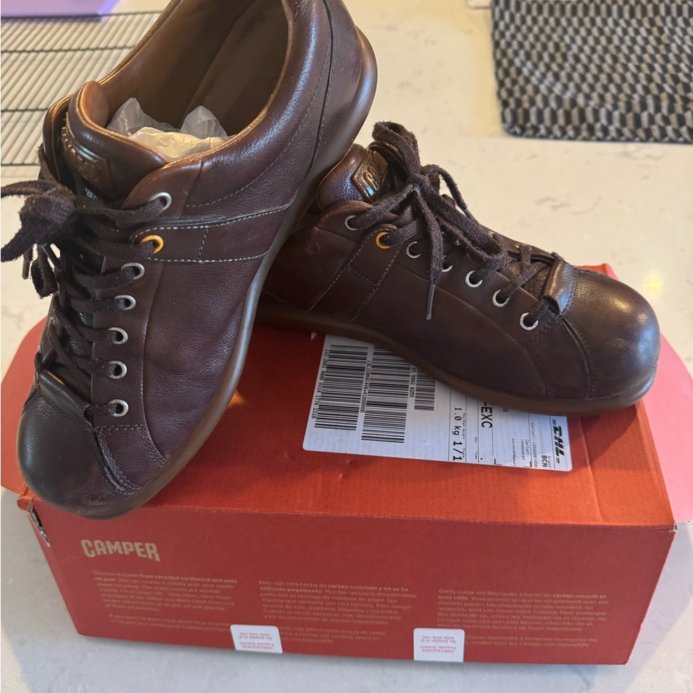 Camper Men's Dark Brown Leather Shoes. Size 43/10US.